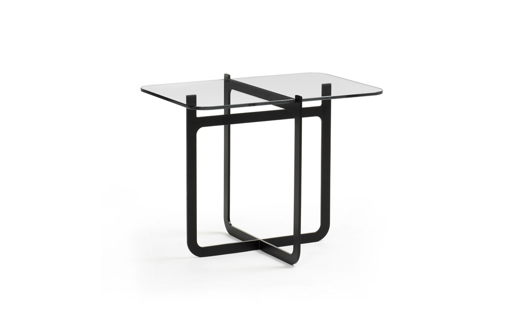 Clip-side-table-by-Nendo-for-Discipline