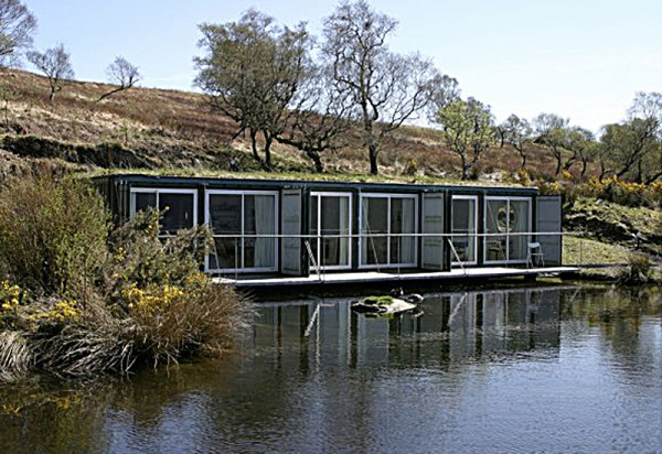 roundup-shipping-container-homes-cove-scotland-600x412