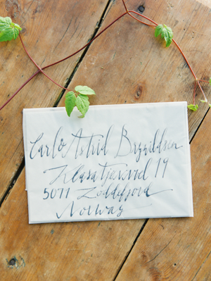 organic-calligraphy-wedding-envelopes