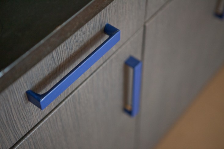 dale-saylor-blue-cabinet-pull