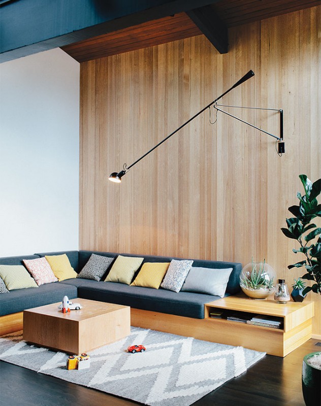 midcentury-renewal-family-room-sofa-wall-lamp-coffee-table