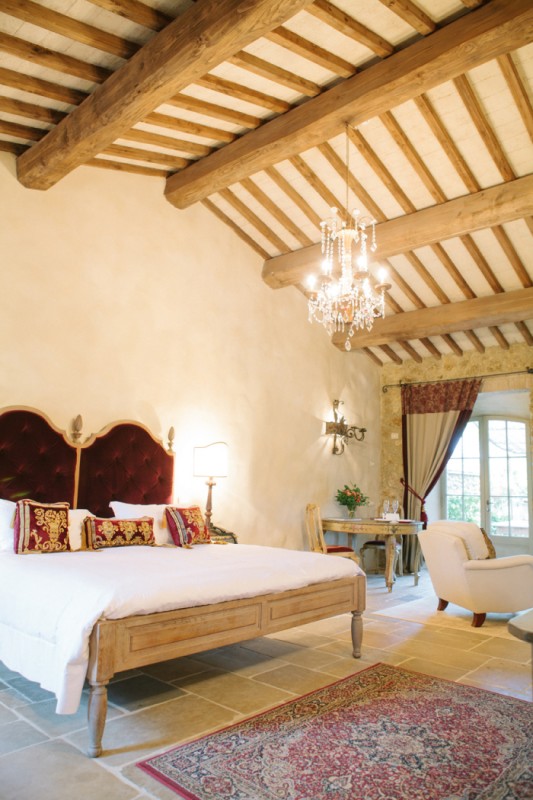 Villa-Bedroom-at-the-Borgo-Santo-Pietro-700x1050